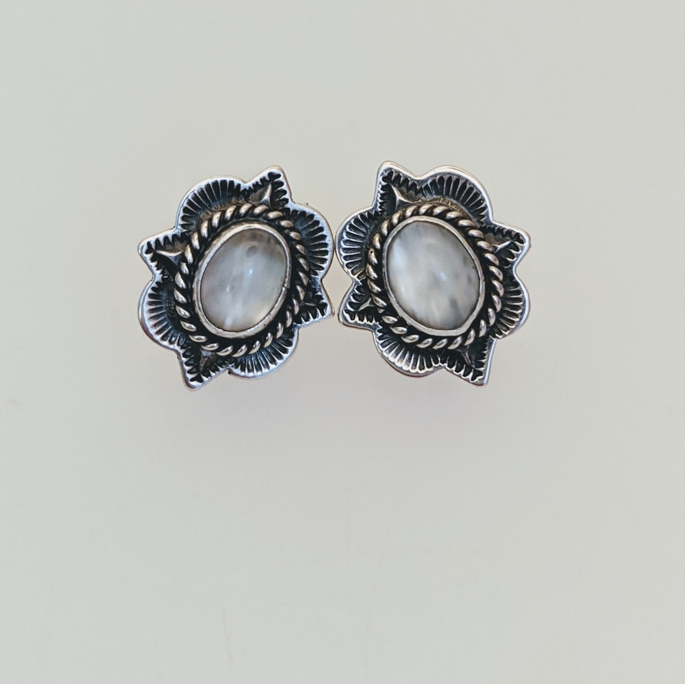 Vintage White Moonstone Earrings